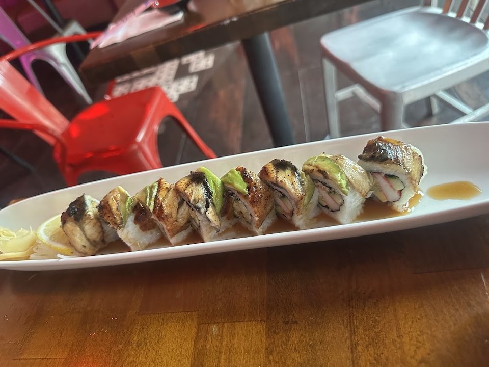 Eel and Avocado Sushi Roll